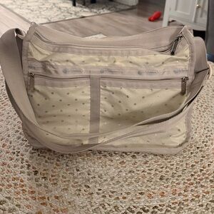 Lesportsac Deluxe Everyday Bag
